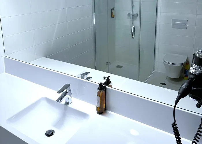 Czarna Gora Biala Woda Czarna Perla 118 *