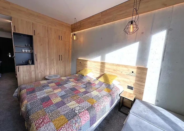 Czarna Gora Biala Woda Czarna Perla 118